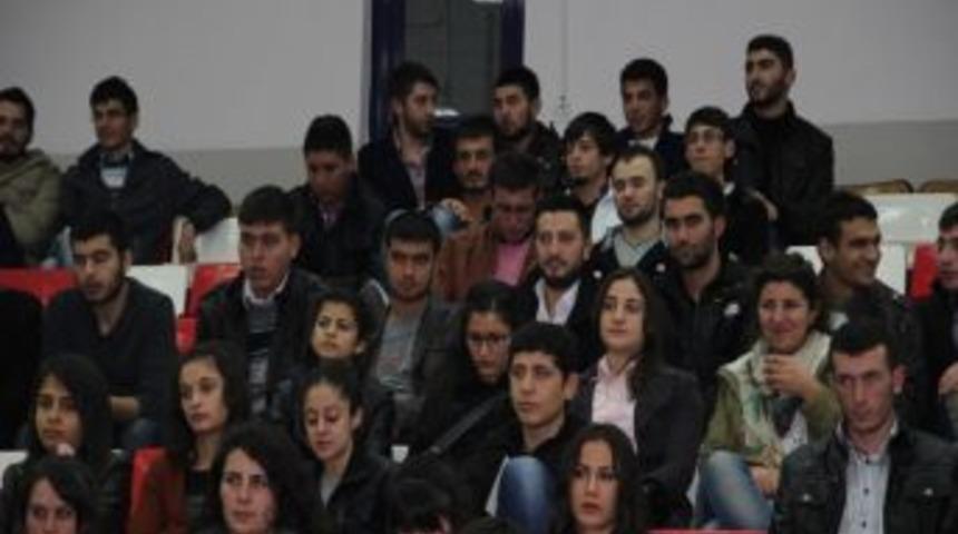 &Ouml;ğrencilere Ter&ouml;r Ve Uyuşturucu Konferansı