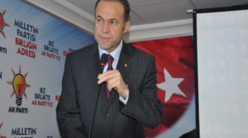 Ak Parti Karaman&rsquo;da Siyaset Akademisi A&ccedil;tı