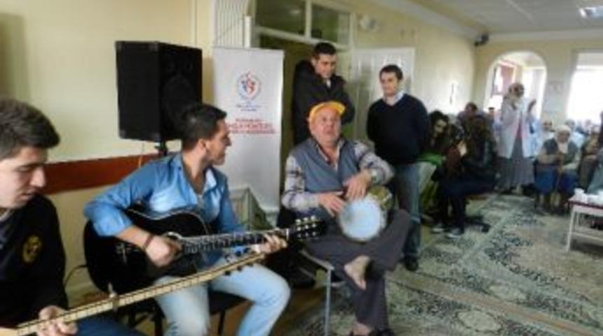 Karaman'da Huzurevi Sakinleri Eğlendi