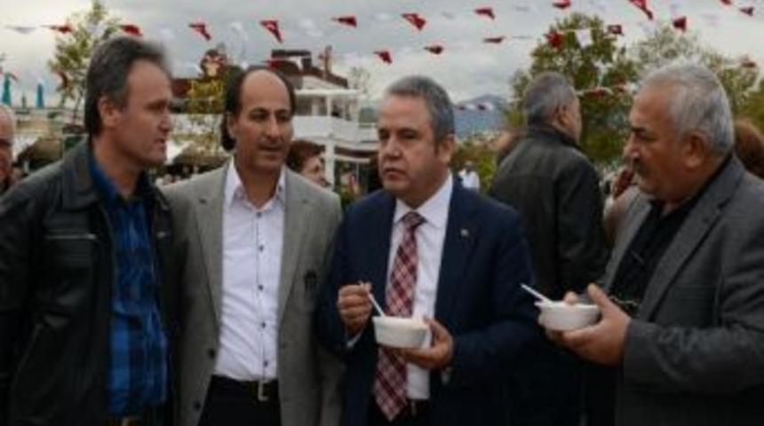 Konyaaltı&rsquo;nda Aşure G&uuml;n&uuml;