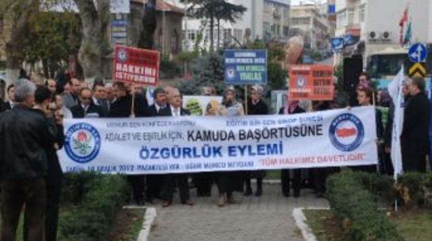Sinop'ta Baş&ouml;rt&uuml;s&uuml; Eylemi
