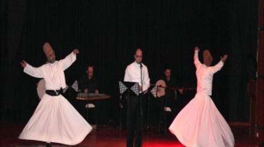 Eyüp Belediyesi’nden Tiyatro Ve Konser Şöleni