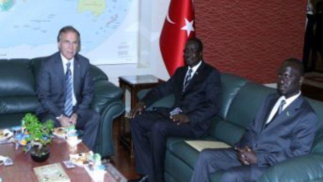 Sudan’ın Yeni Büyükelçisi Yoh, M. Ali Şahin’i Ziyaret Etti