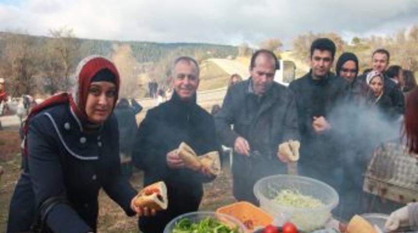 G&uuml;ng&ouml;ren Belediyesi&rsquo;nden &Ouml;ğretmenlere Gezi