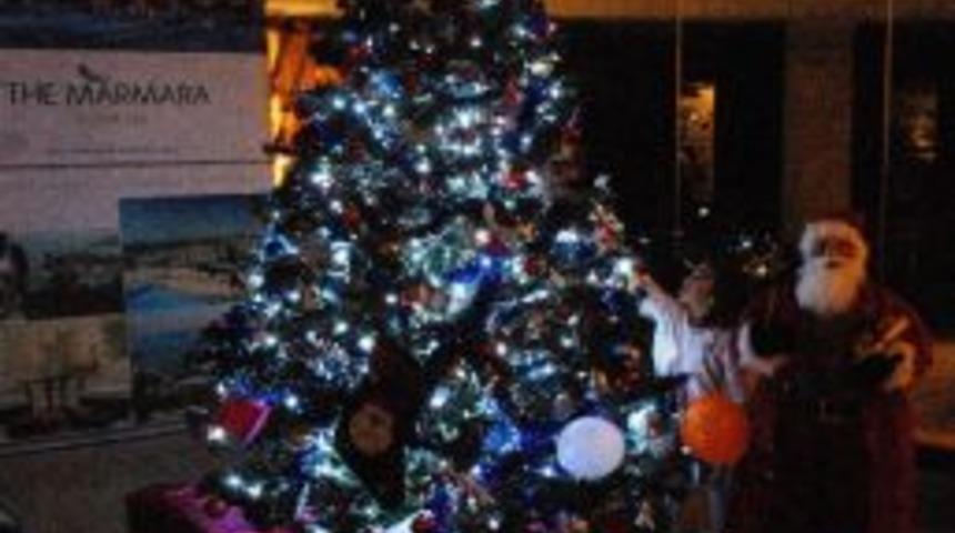 Bodrum'da Engelli Öğrencilere Süpriz Yılbaşı Hediyesi