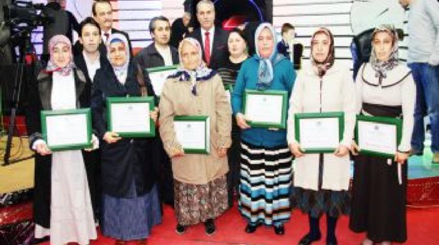 İlkadım Belediyesi &Ccedil;&ouml;p&uuml;n&uuml; Ayrıştırana Altın Veriyor