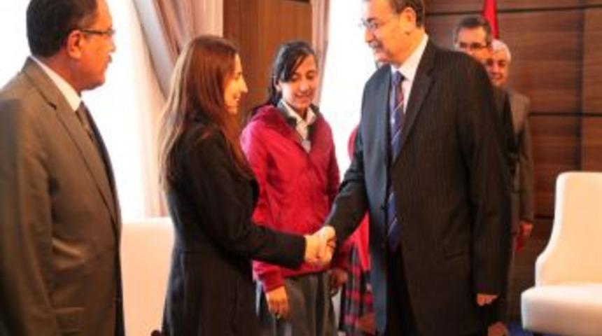 Vali G&uuml;ven&ccedil;: Hi&ccedil; Kimsenin Başkasının Hayat Hakkına M&uuml;dahale Hakkı Yok