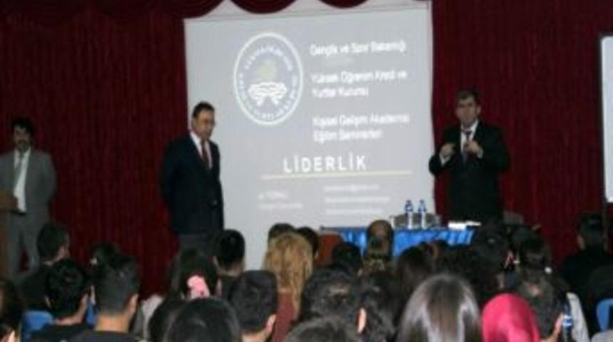 Nazillili &Ouml;ğrencilere &lsquo;liderlik Ve İletişim&rsquo; Semineri