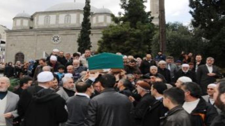 Hacı H&uuml;seyin Hilmi Danış Son Yolculuğuna Dualarla Uğurlandı