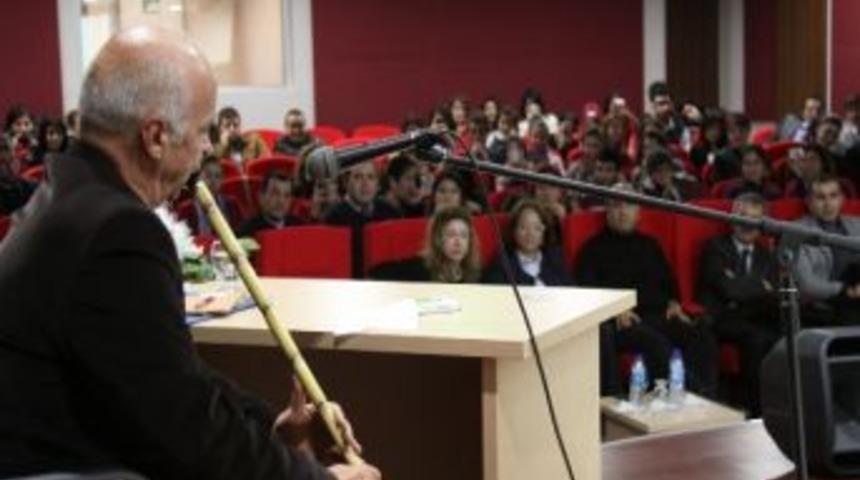 Ne&uuml;&rsquo;de &ldquo;islam&rsquo;da Hat Estetiği&rdquo; Konulu Konferans