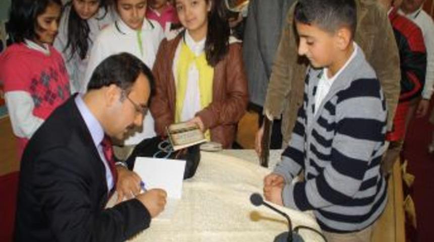 Alag&ouml;z &lsquo;isimsiz &Ccedil;ocuk Kahramanlar&rsquo;ı Anlattı