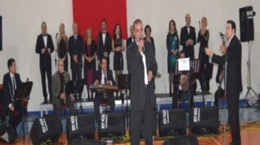 Aliağa Belediyesi Tsm Korosu, Cezaevinde Sahne Aldı