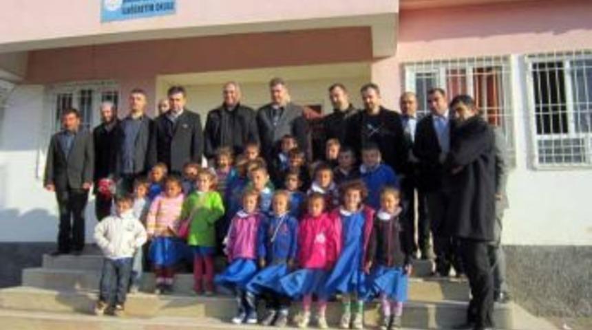 İzmir&rsquo;den Savur&rsquo;a Kardeş Okul Ziyareti