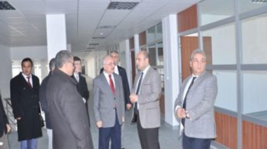 Erzincan'a Yeni Bir &Ccedil;ağrı Merkezi Daha Kuruluyor