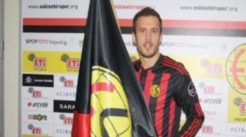 Eskişehirsporlu Ediz'in &Ouml;l&uuml;m Nedeni Doğal Kalp Krizi &Ccedil;ıktı