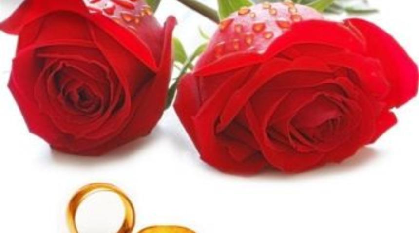 İzmit&rsquo;te Evlilikte 12.12.2012 Bereketi