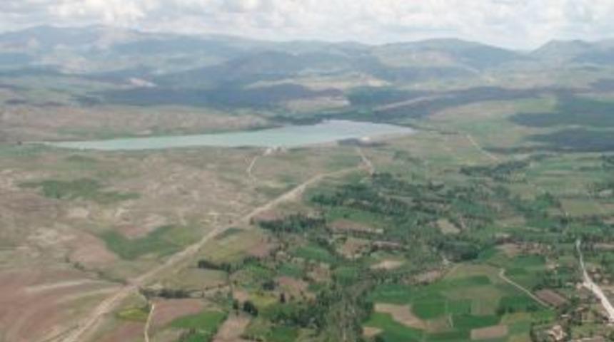 Sarıoğlan Sulama Sistemi Ve Karamanlı G&ouml;leti Hizmete Giriyor