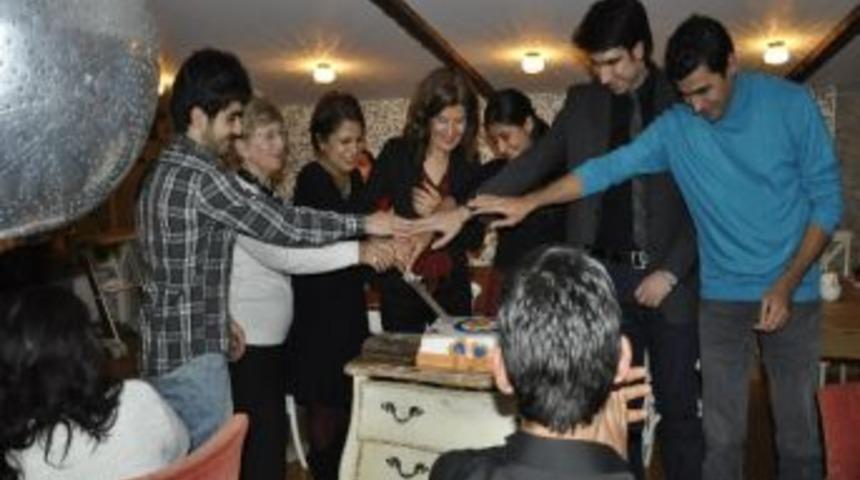 G&ouml;n&uuml;ll&uuml;ler, &lsquo;g&ouml;n&uuml;ll&uuml;ler G&uuml;n&uuml;&rsquo;n&uuml; Kutladı