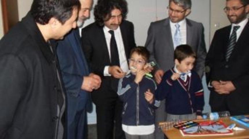 Bin &Ouml;ğrenciye Diş Fır&ccedil;ası Dağıtıldı