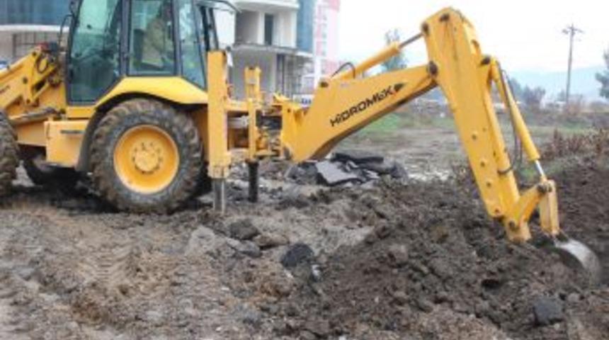 Edremit&rsquo;te Yeni Yağmur Suyu Kanalı Yapılacak
