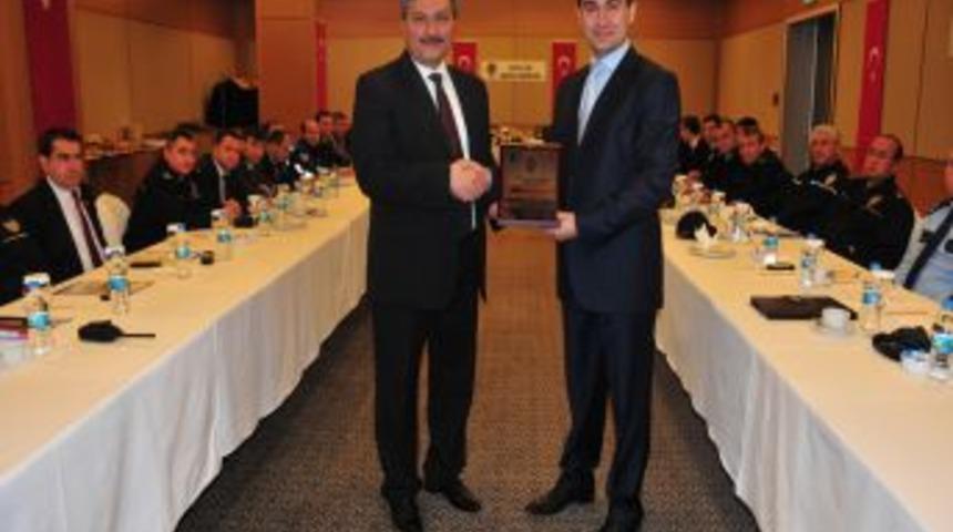 Tekirdağ'da G&ouml;rev Yapan Emniyet M&uuml;d&uuml;rleri &Ccedil;orlu'da Buluştu