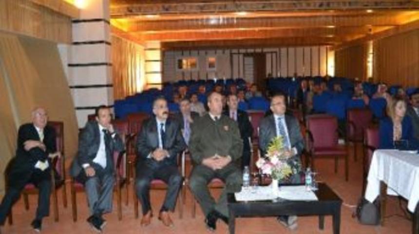 Bozyazı&rsquo;da &lsquo;insan Hakları&rsquo; Konferansı