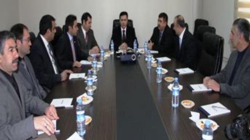 Mardin&rsquo;de Sağlıkta Yaşanan Değişim Ve Sağlık Sorunları Masaya Yatırıldı