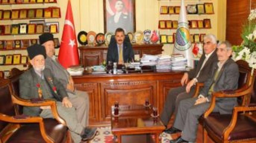 Kuvayi Milliye M&uuml;cahitlerinden Başkan Tuna&rsquo;ya Ziyaret