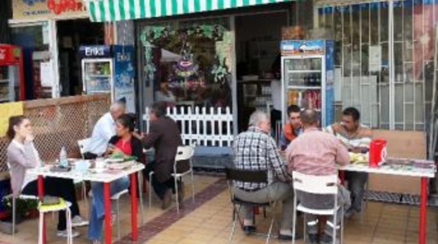 Esnaf Eve Gidemeyince, Mutfak Esnafın Ayağına Geldi