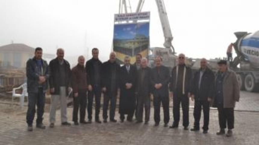 Kale&rsquo;de Yeni Sanayi Sitesi Camisi Ve İşyerlerinin İnşaatının Temeli Atıldı