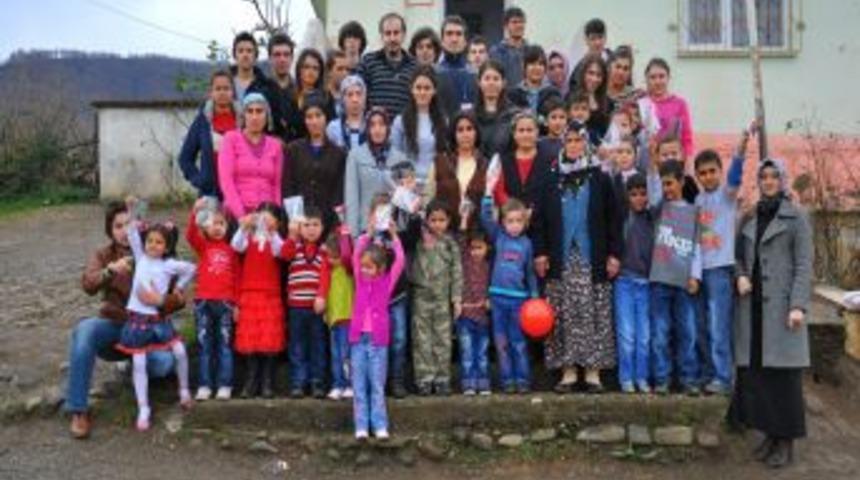 Samsun Gen&ccedil;lik Merkezi G&ouml;n&uuml;ll&uuml;leri Okulların &Ccedil;ehresini Değiştiriyor