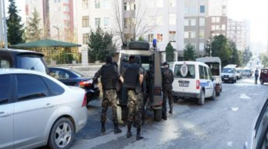 Şizofren Gence &Ouml;zel Harekatlı Operasyon