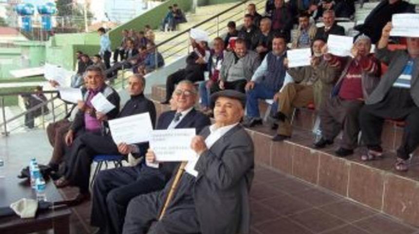 Huzurevi Sakinleri Ma&ccedil;ta Stres Attı