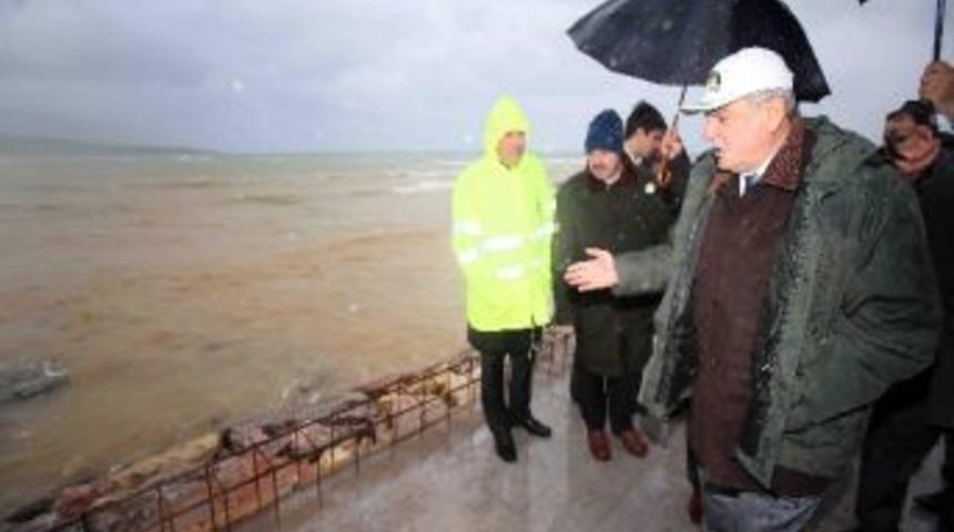 Karaosmanoğlu, "kandıra Yaz-kış Cazibe Merkezi Olacak"