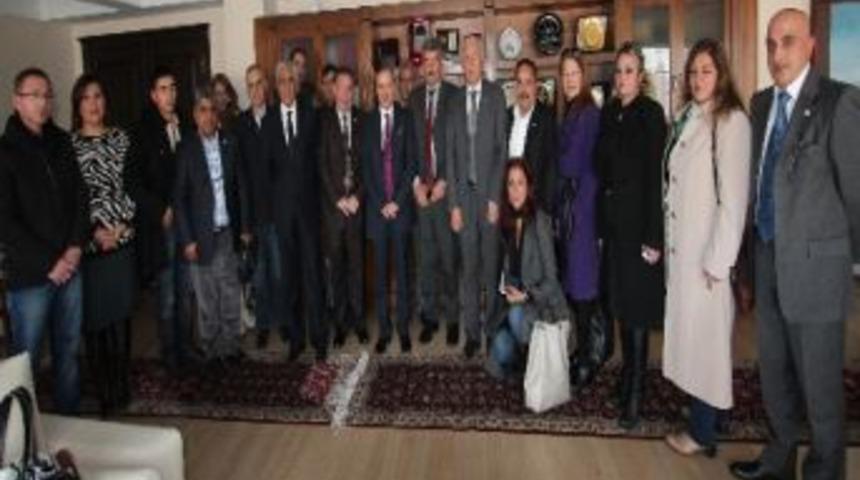 Başkan K&uuml;&ccedil;&uuml;kler, Gurbetteki Erzurumluları Ağırladı