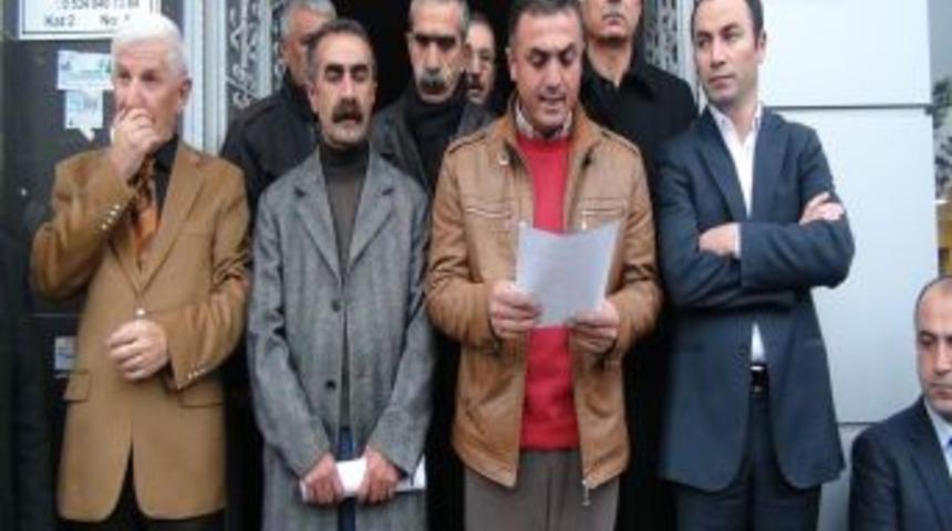 BDP'nin 'fahri Y&ouml;neticileri', KCK'ya Y&ouml;nelik Operasyona Ilişkin A&ccedil;ıklama Yaptı