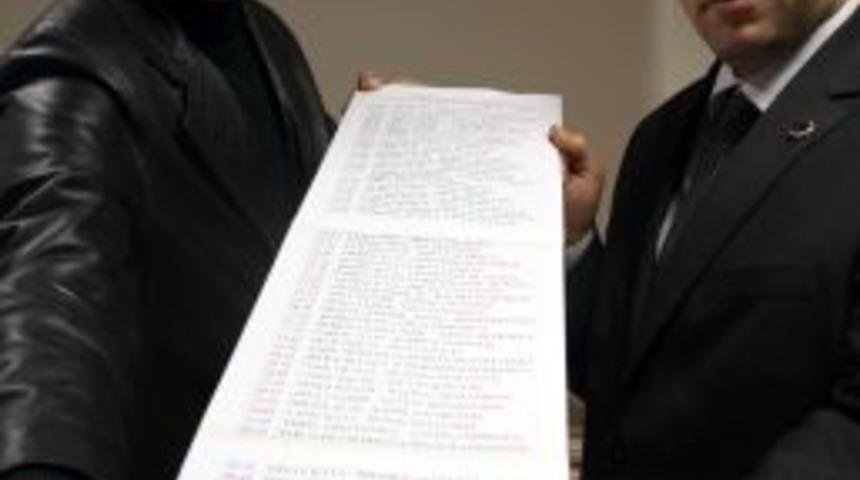 Nikah I&ccedil;in 12.12. 2012 Saat 12.12 &Ccedil;ılgınlığı