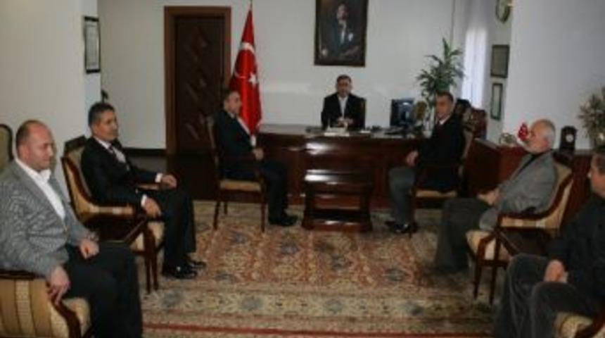 D&uuml;zce Askf Y&ouml;netimi Valiyi Ziyaret Etti