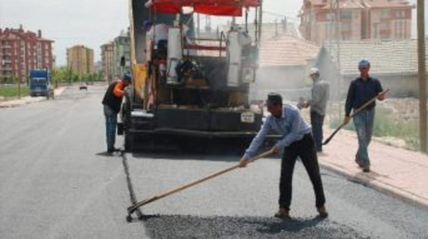 Karatay&rsquo;da Hedefin &Uuml;zerinde Asfalt &Uuml;retimi