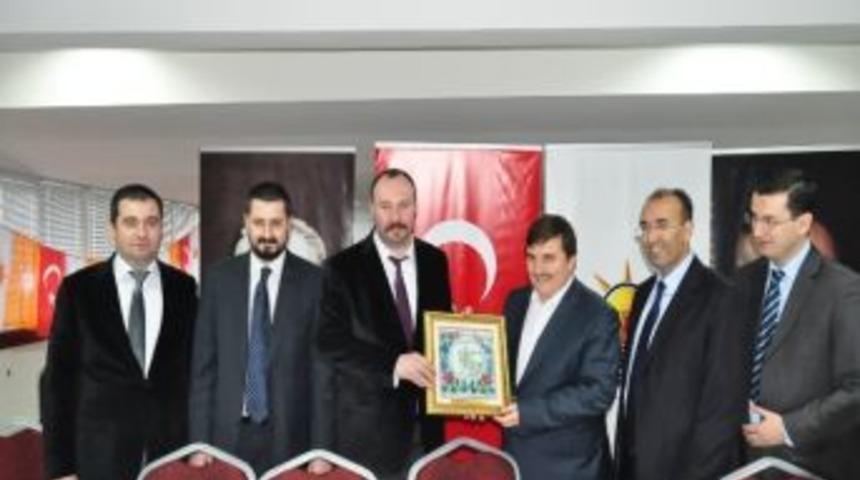 Baro Başkanı Yıldırım&rsquo;ın İade-i Ziyaretleri S&uuml;r&uuml;yor