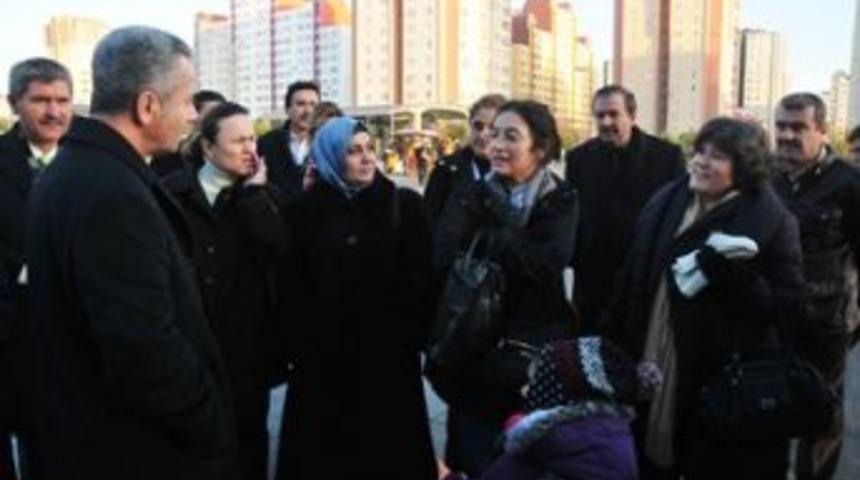 Uzun’un mahalle ziyaretleri sürüyor