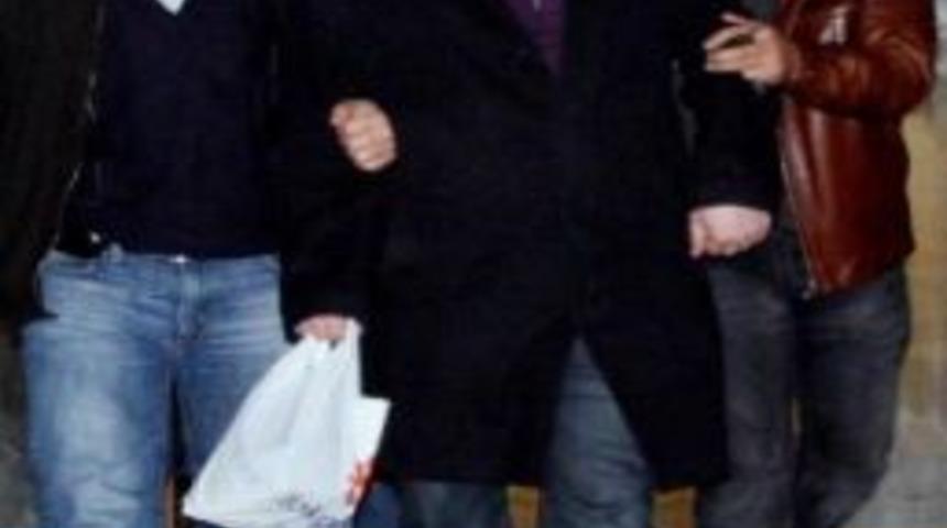 Zimmet İle Su&ccedil;lanan Mali Hizmet M&uuml;d&uuml;r&uuml;ne 16 Yıl Hapis