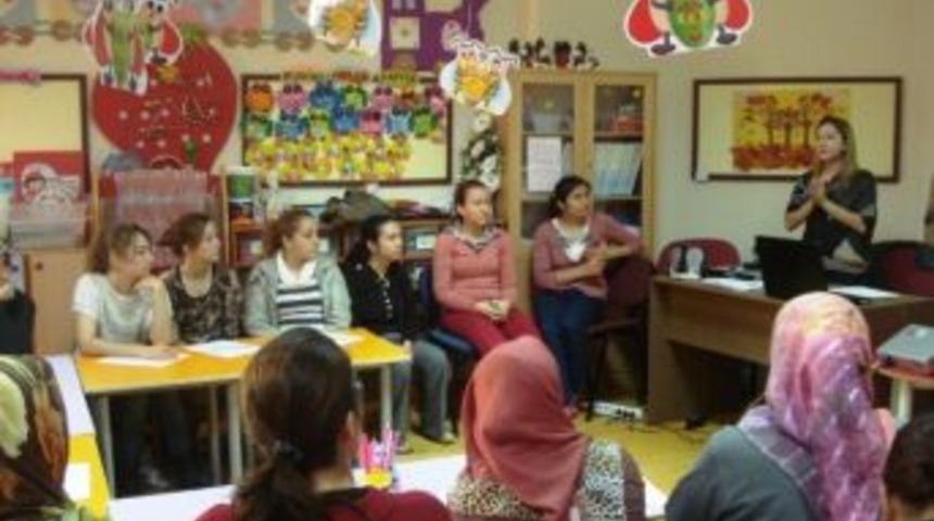 K&ouml;pr&uuml;başı'nda &ldquo;&ccedil;ocukla İletişim&rdquo; Semineri