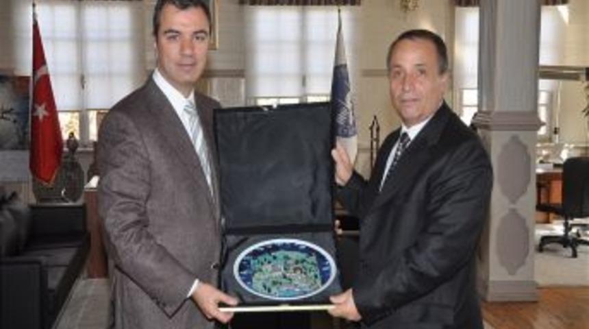 &Ouml;zt&uuml;rk'ten Başkan Kavuncu'ya Veda Ziyareti