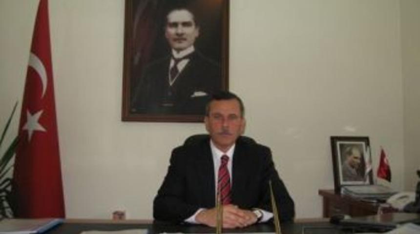 Turgutlu Kaymakamı Nazmi G&uuml;nl&uuml;&rsquo;n&uuml;n Acı G&uuml;n&uuml;