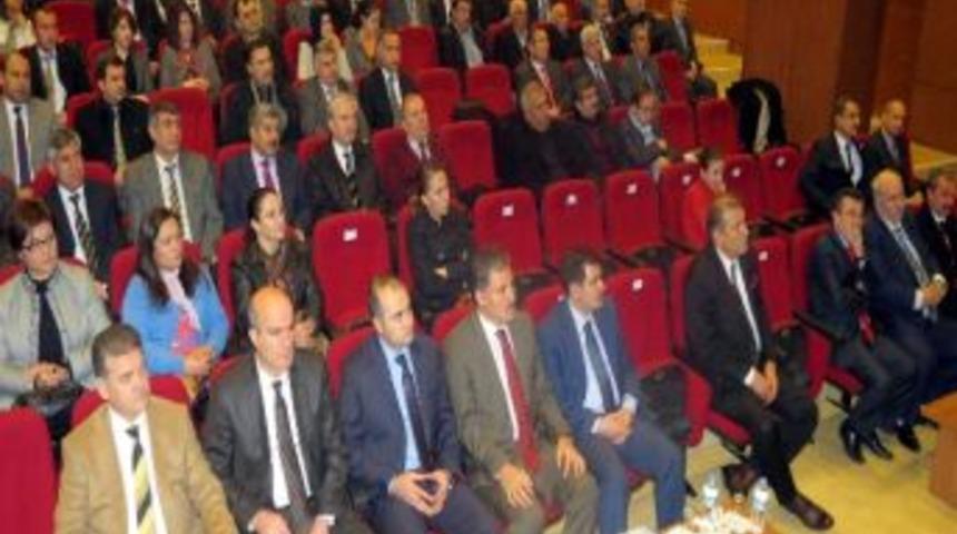 Vali Şahin&rsquo;de İnsan Hakları A&ccedil;ıklamaları