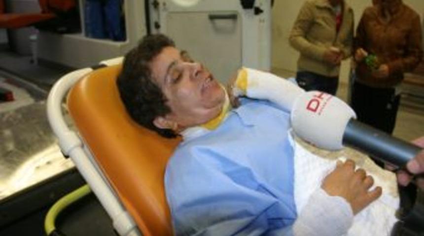 Şiddet G&ouml;ren Fatma &Ccedil;elik: Eşimin G&ouml;zaltına Alındığına Sevindim