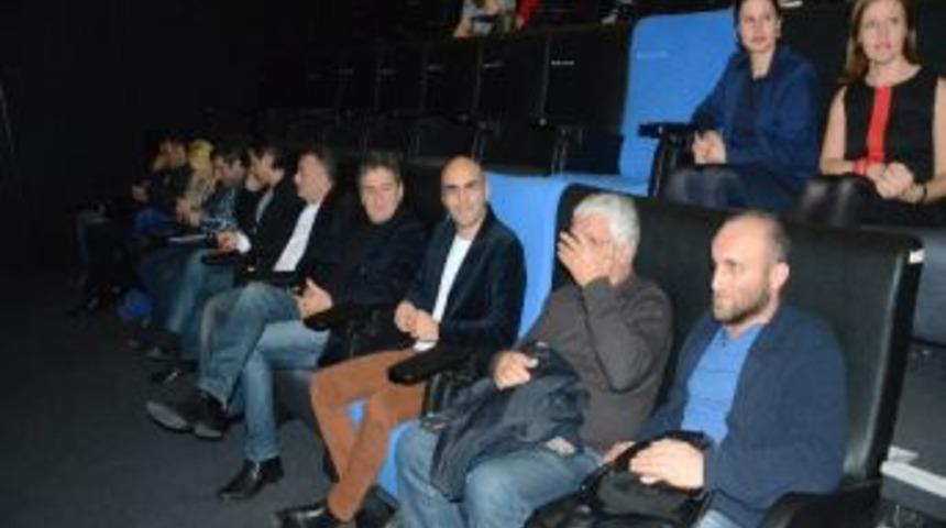 Moskova`nın Şifresi Temel Filminin Oyuncuları &Ccedil;orlu`da