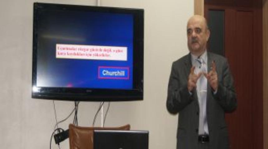 Erzurumlu: T&uuml;rkiye Sahalarını Kaybetmekle Karşı Karşıya