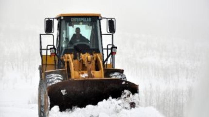 Doğu&rsquo;da Soğuk Hava Etkisini S&uuml;rd&uuml;r&uuml;yor